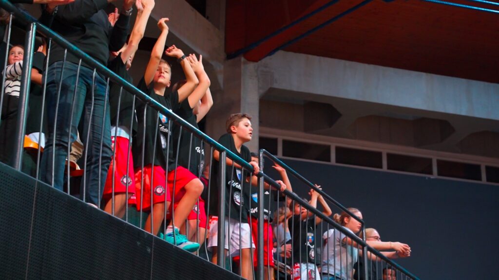 Every point. Every move. Boum.